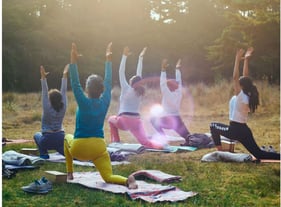 yoga small - unsplash